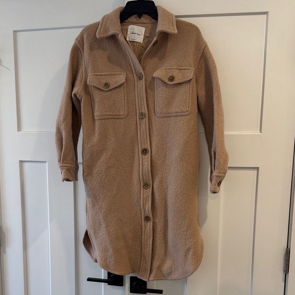 Aritzia Wilfred Free, Ganna Shirt Jacket, Tan, 100% Wool, Size Small - Picture 2 of 6